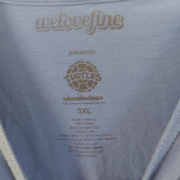 Bundle Men's 4pcs Graphic Tees - Picture 5 of 10